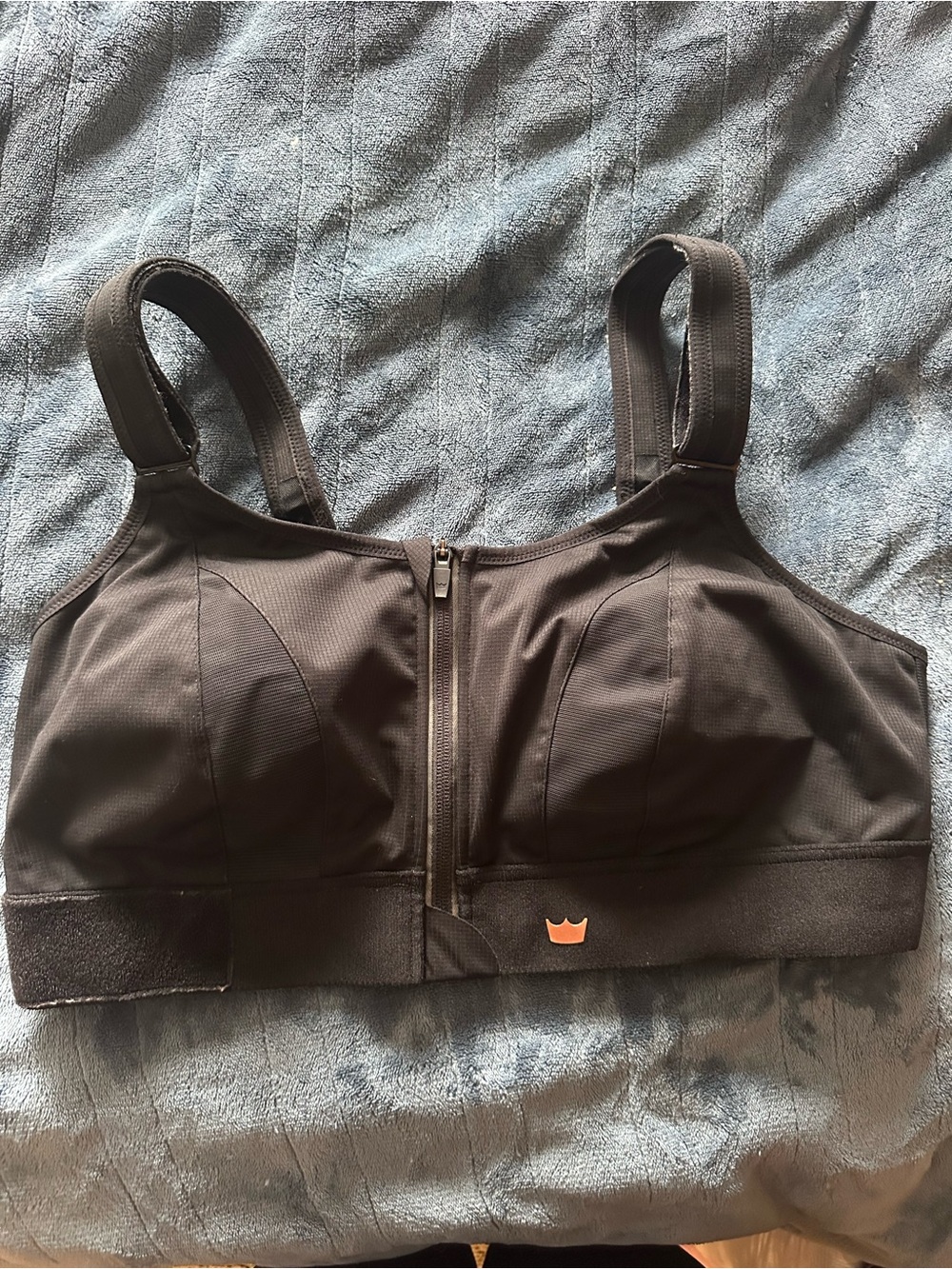 Shefit high supportive sports bra